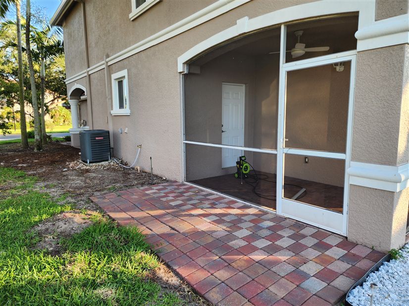 Pavement Bricks in Fort Myers