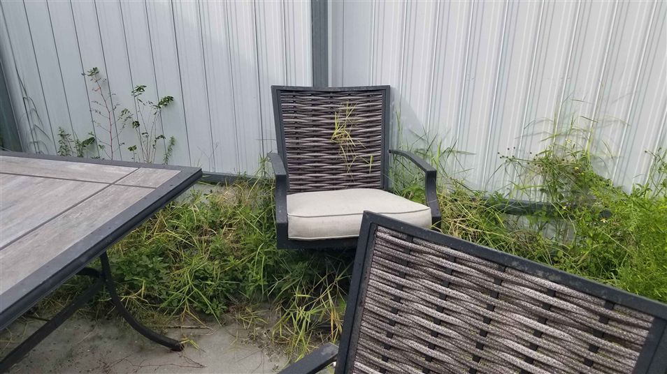 Lawn work in Naples